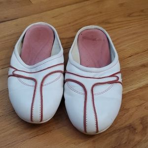 Lacoste slip on sneakers